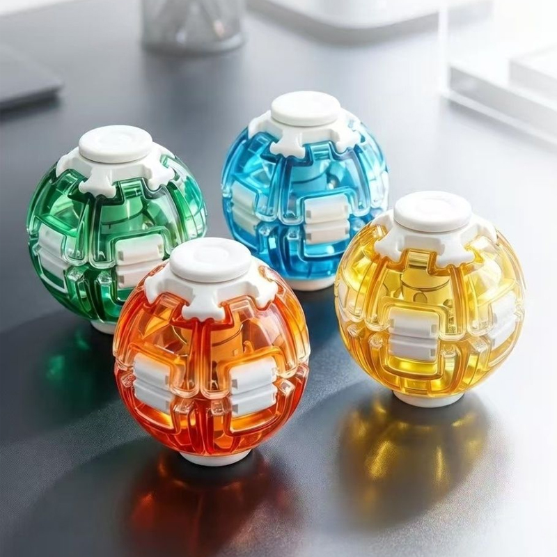 Cosplay Fireball Prop - Press‑to‑Spin Fidget Ball Keychain 3D Gear